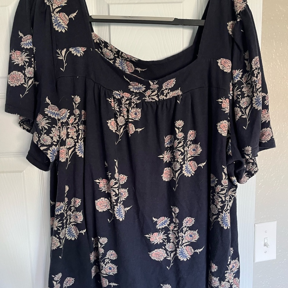 Lucky Brand Navy Floral Top